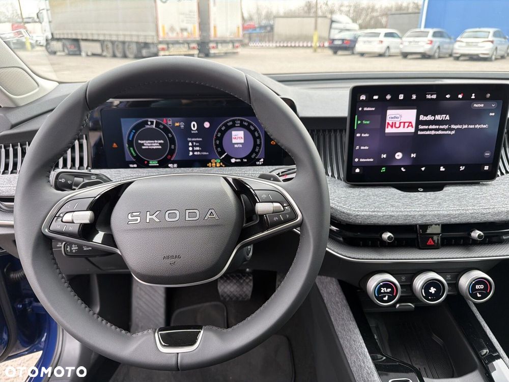 Skoda Superb 1.5 TSI Plug-in Hybrid Drive DSG - 14