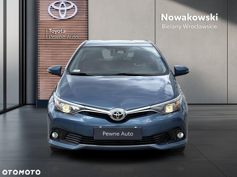 Toyota Auris - 6