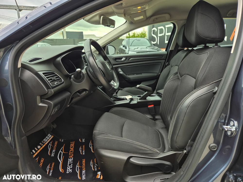 Renault Megane Blue dCi 116 EDC Zen - 11