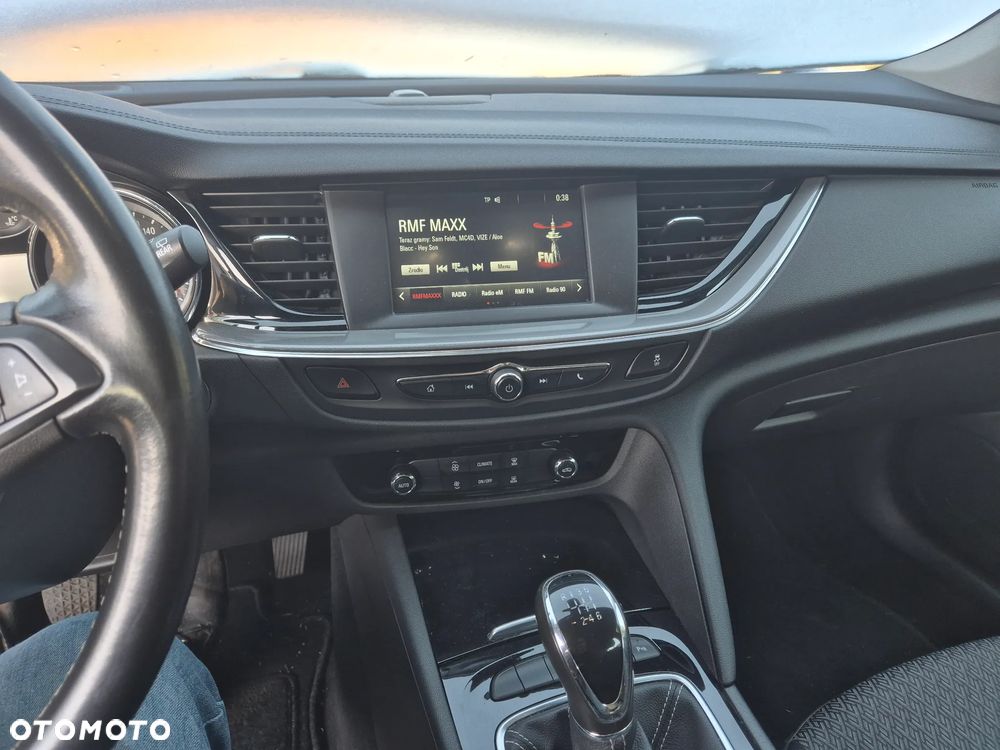 Opel Insignia - 13