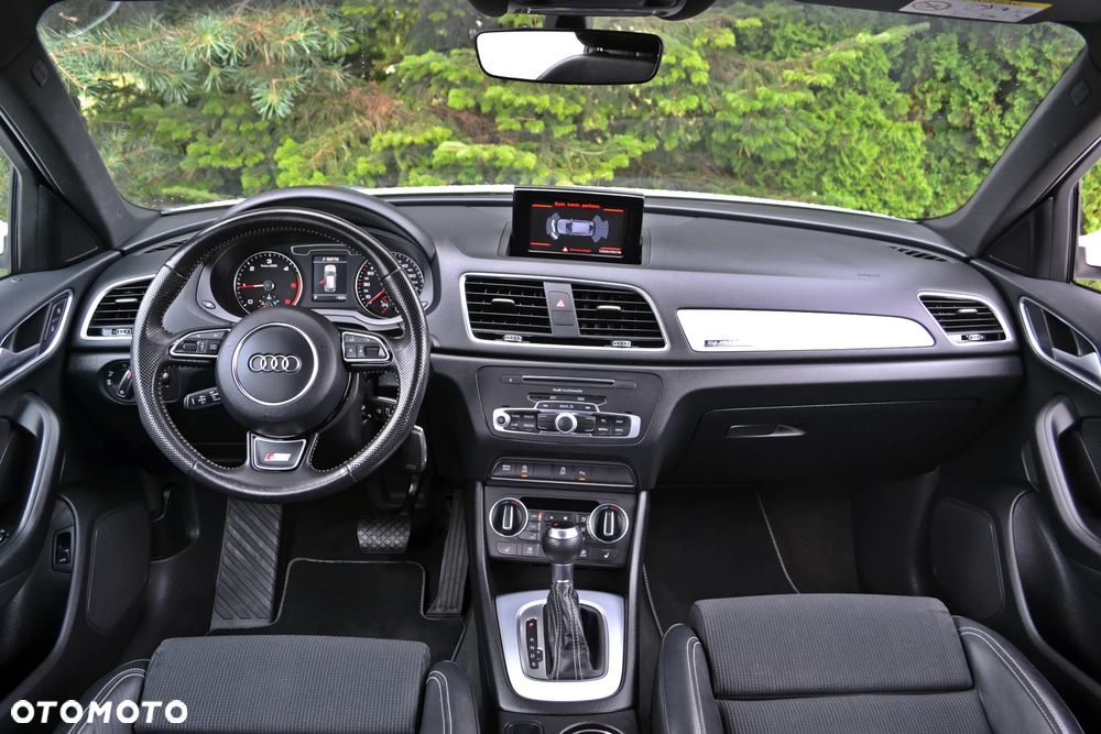 Audi Q3 - 21