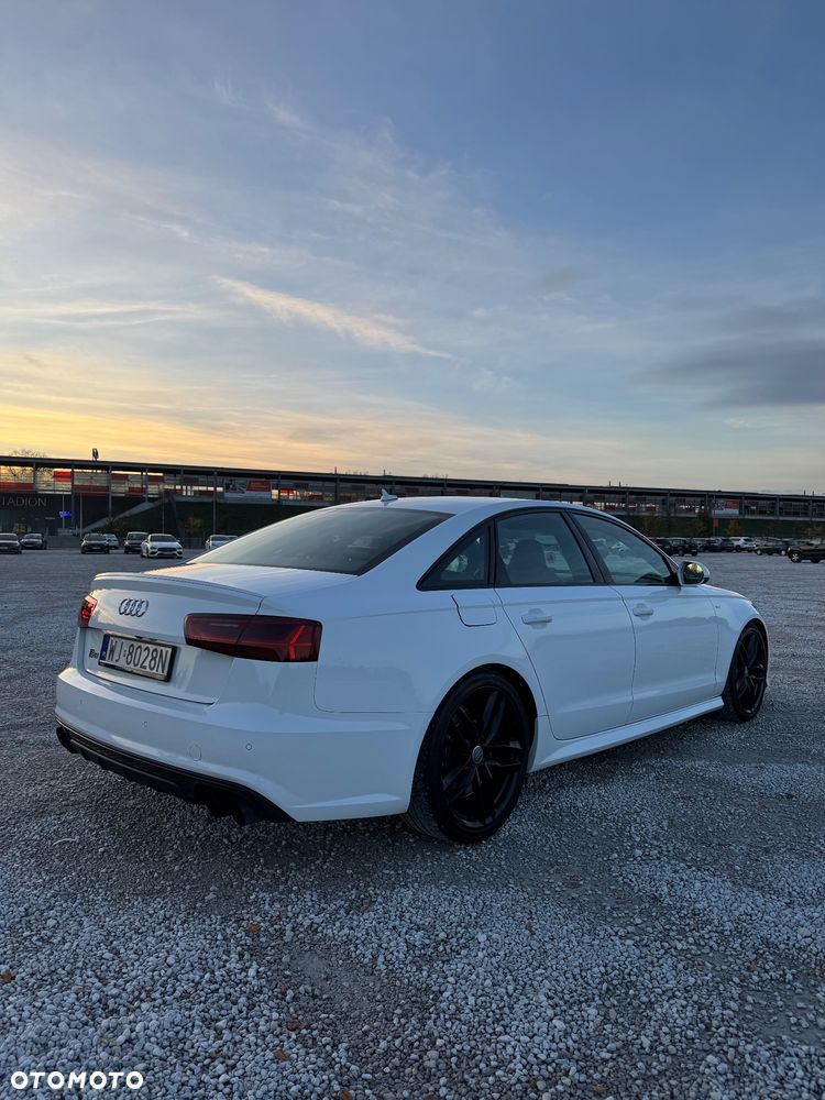 Audi S6 Limousine - 9