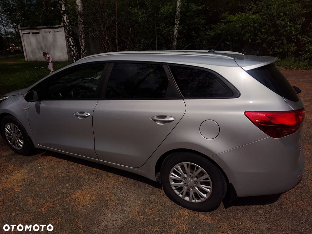 Kia Ceed 1.6 GDI M - 11