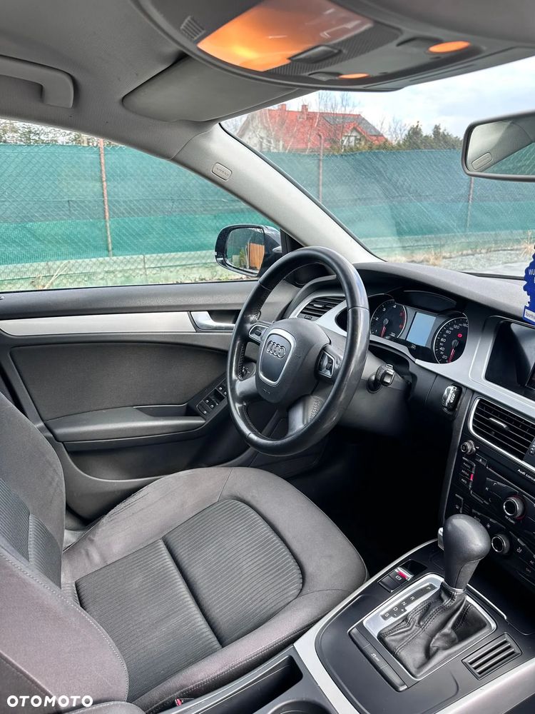 Audi A4 Avant 2.0 TDI Multitronic - 4