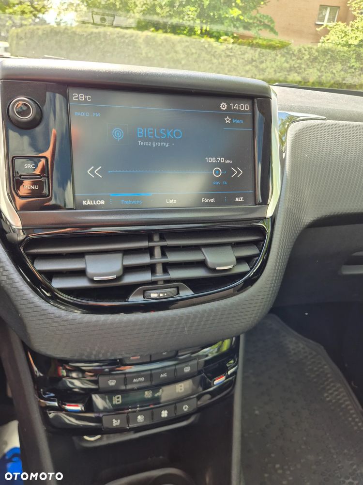 Peugeot 208 PureTech 82 ETG5 Stop & Start Active - 17