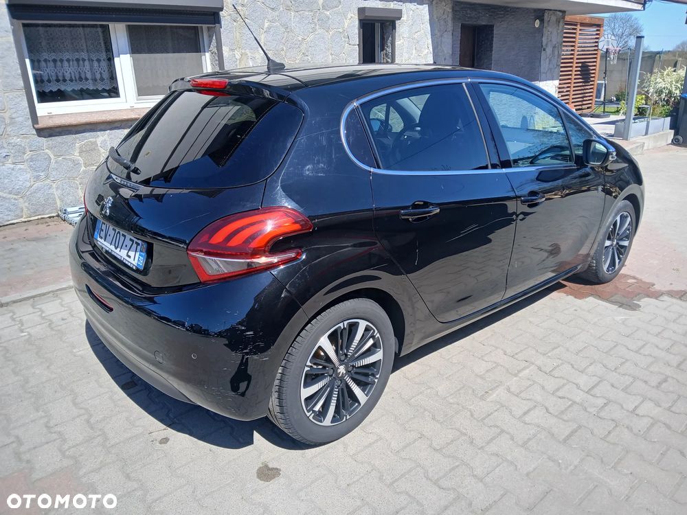 Peugeot 208 BlueHDi 100 Allure Pack - 3