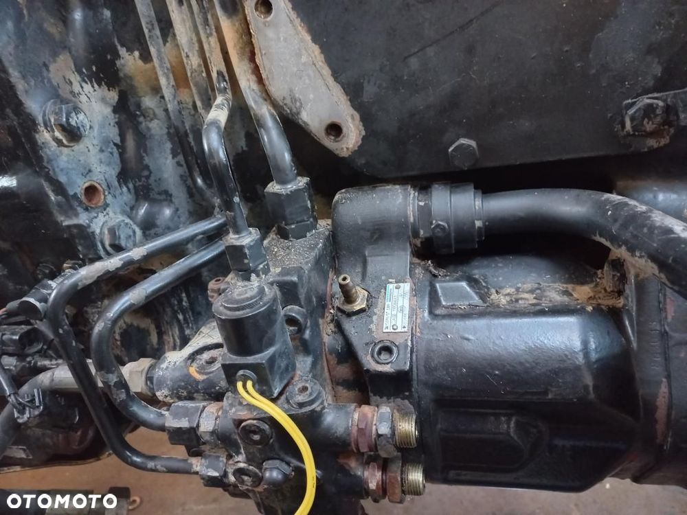 Case IH Maxxum 5120,5130,5140,5140 skrzynia biegów 1341054C6,most carraro 709/S2,silnik 4T-390,podnośnik,hydraulika,kosz,pompa 119084A1,cewka,zawór,atak,przystawka,łożysko,119625A2,119411A3,600798,1971474C3,221441A1,1986867C1, - 3