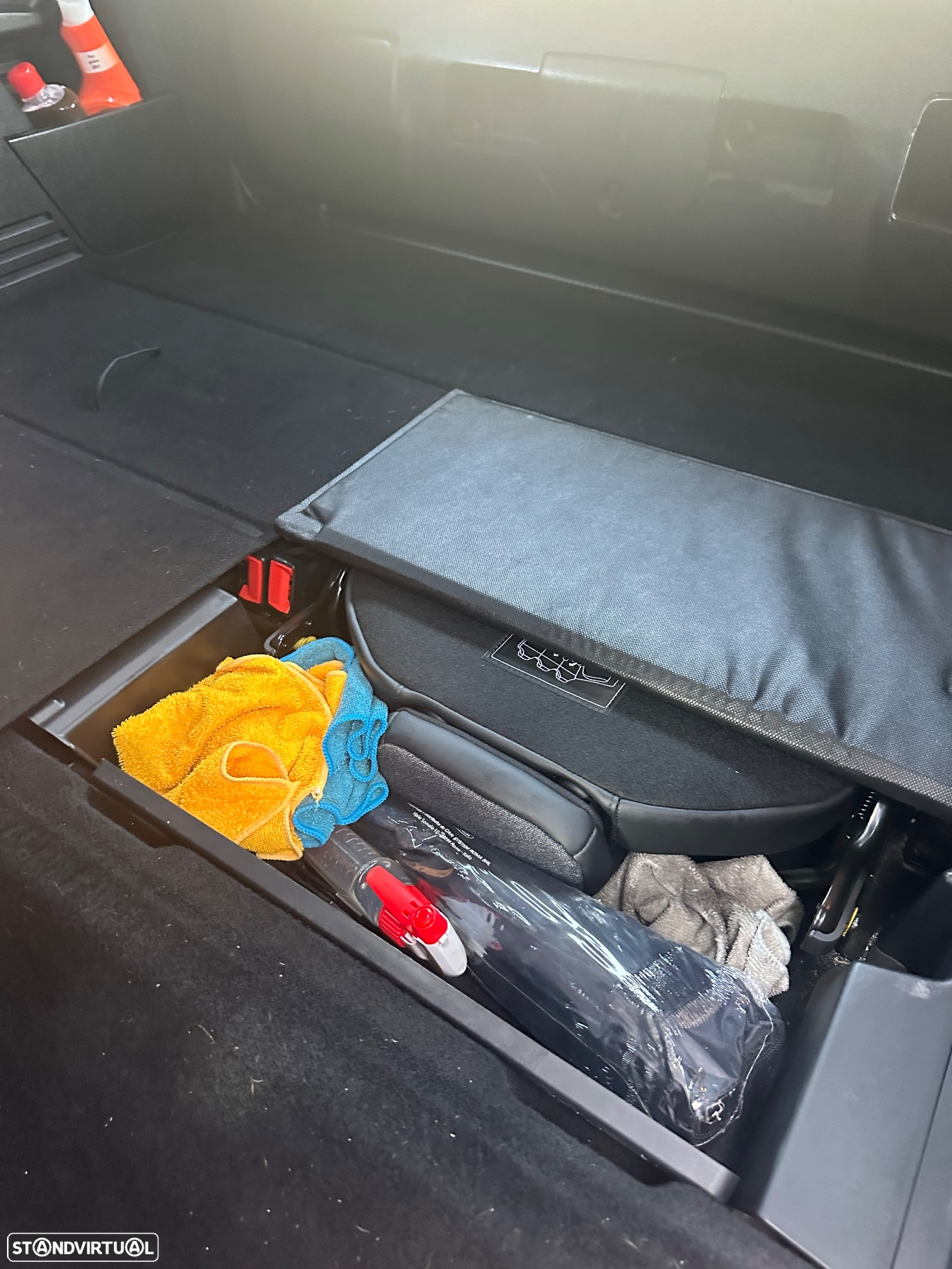 Peugeot 5008 1.5 BlueHDi Allure Pack EAT8 - 22