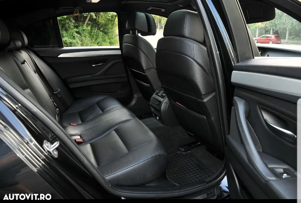 BMW Seria 5 520d Aut. - 7