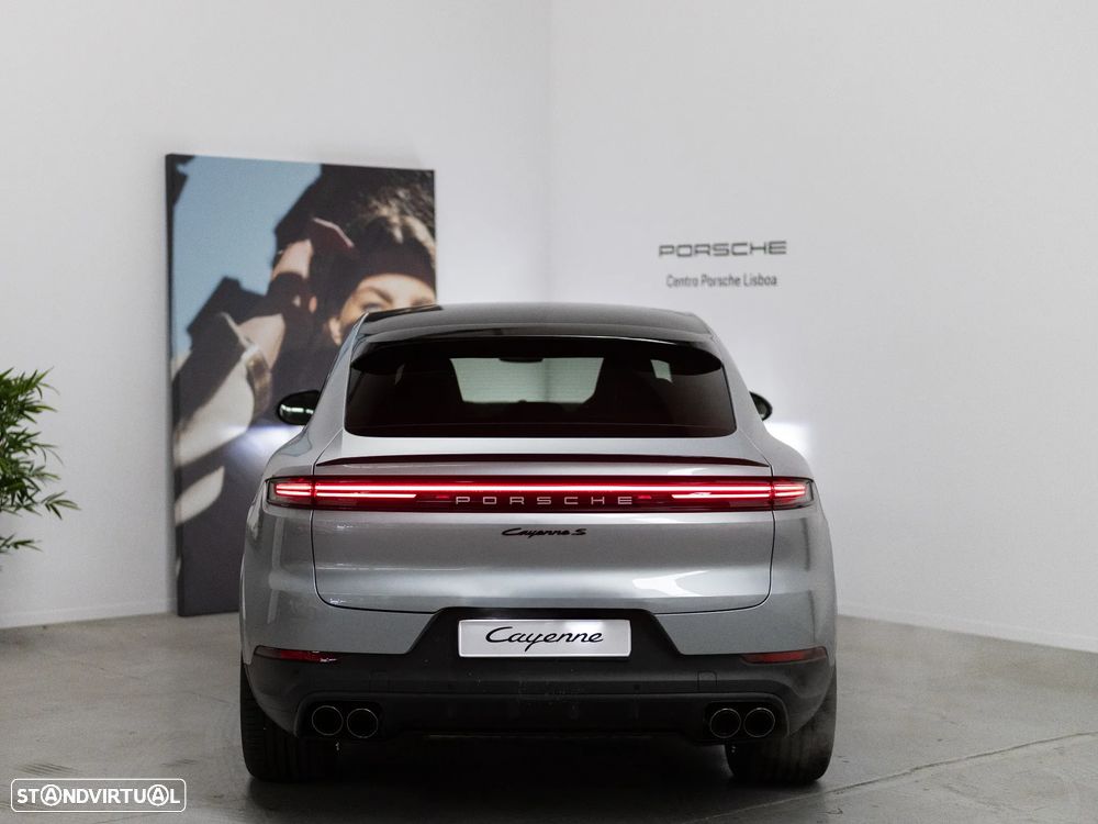 Porsche Cayenne Coupé S E-Hybrid - 7