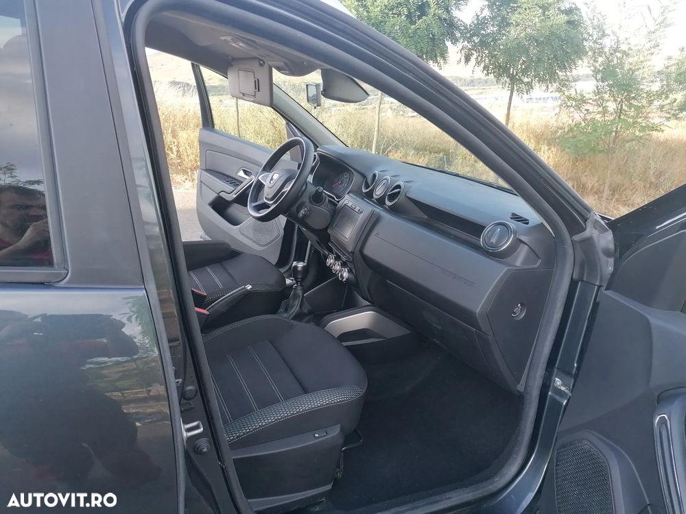 Dacia Duster dCi 110 FAP 4x4 Prestige - 8