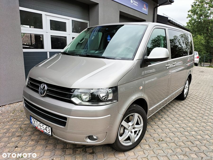 Volkswagen Multivan - 12