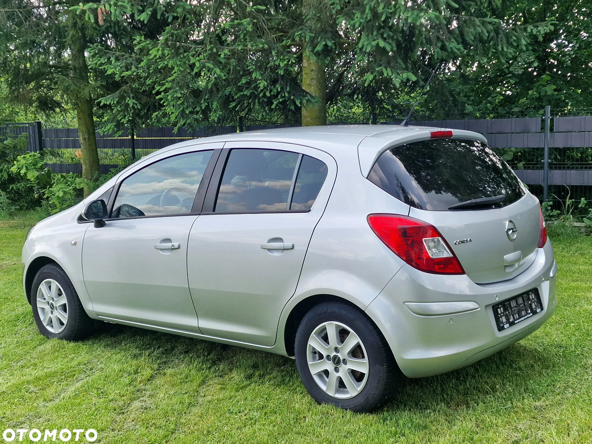 Opel Corsa - 8