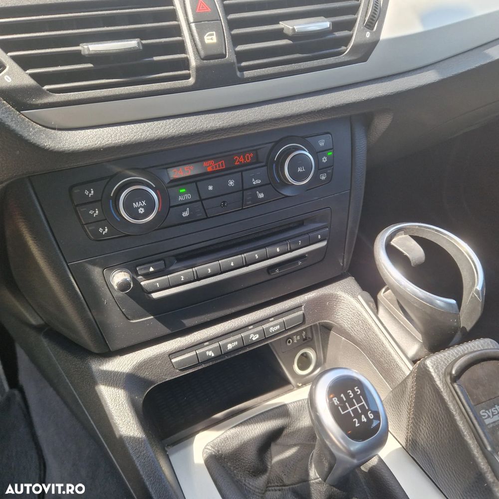 BMW X1 xDrive18d Sport Line - 9