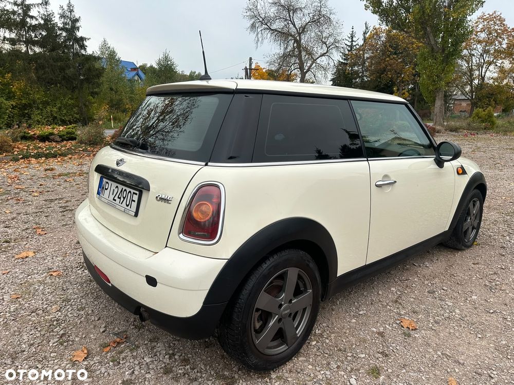 MINI ONE Standard - 5