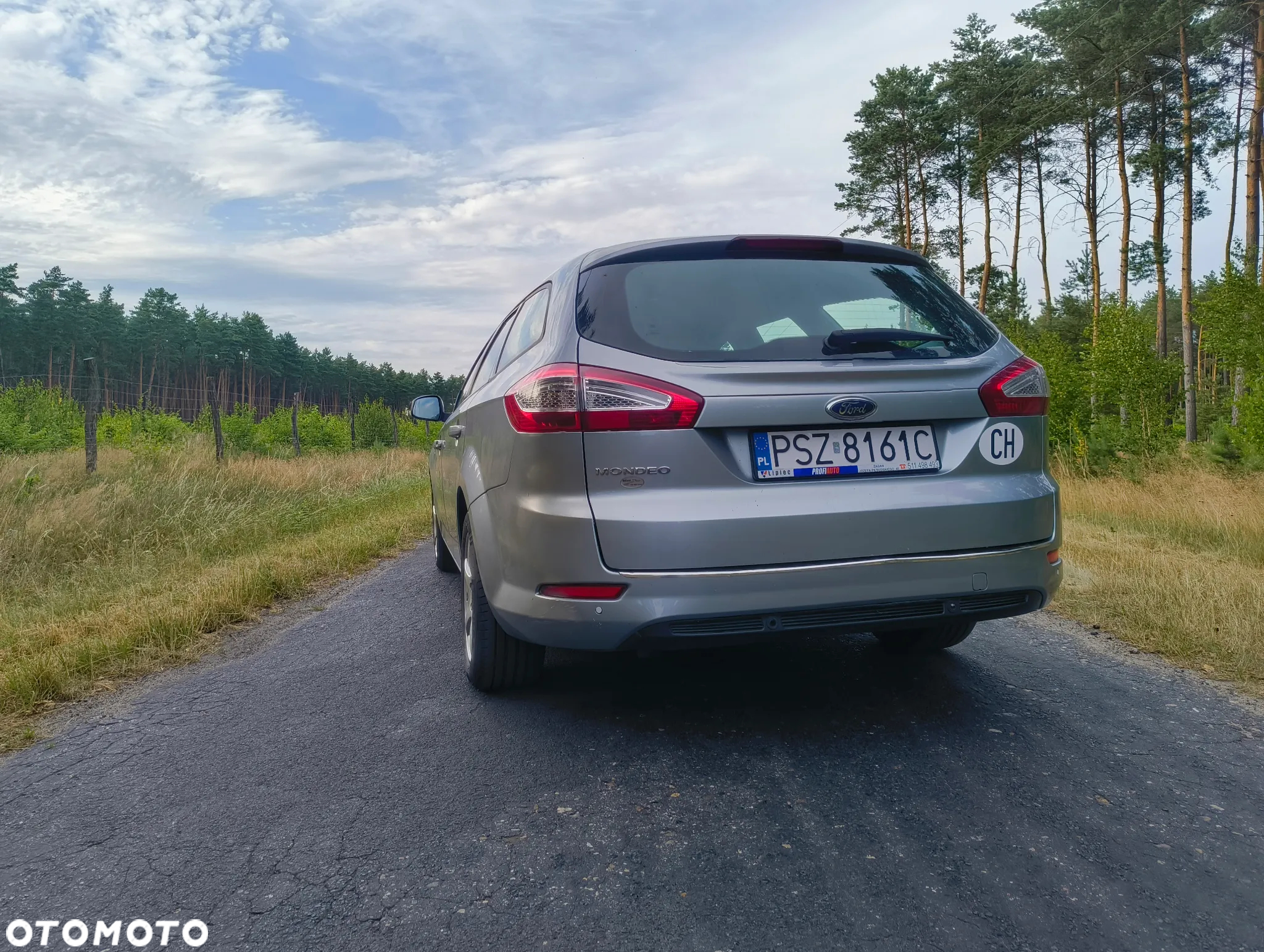 Ford Mondeo 2.0 TDCi Ambiente - 7