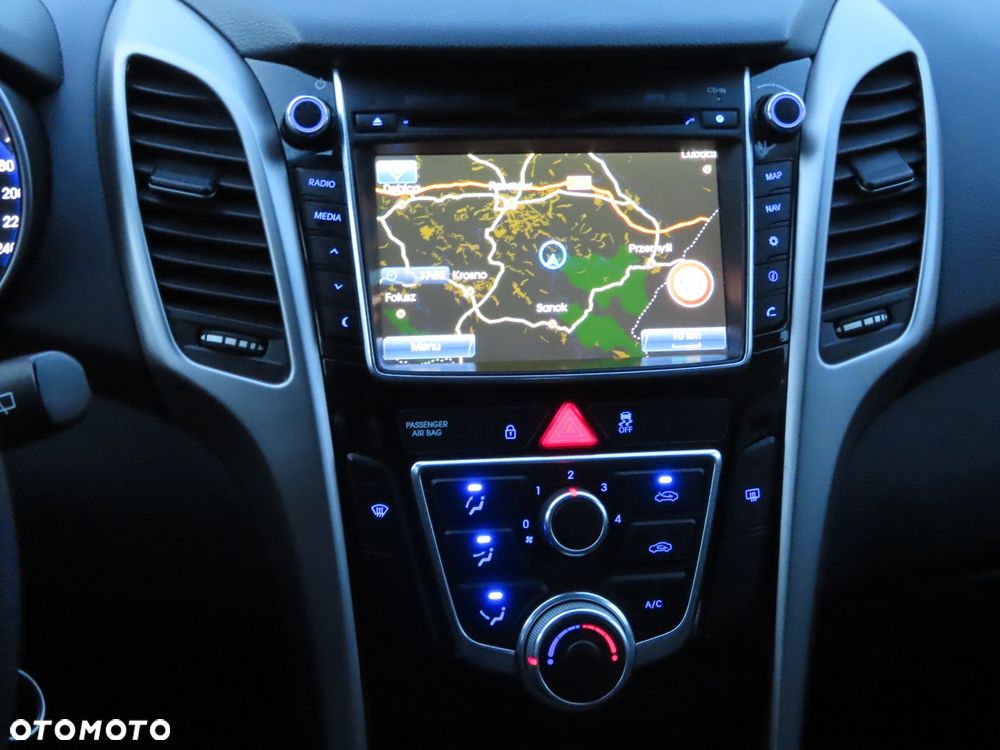 Hyundai i30 1.4 Trend - 11