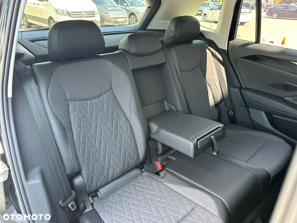 Volkswagen Tiguan - 18
