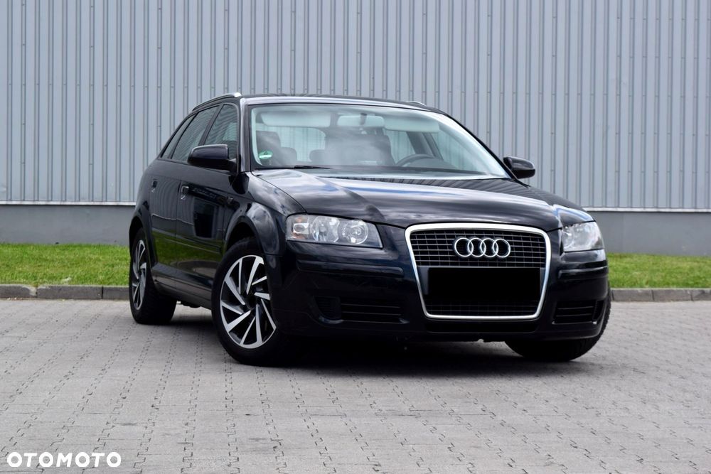 Audi A3 Sportback 1.6 Ambition - 2