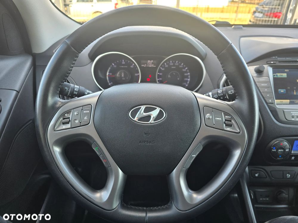 Hyundai ix35 - 25
