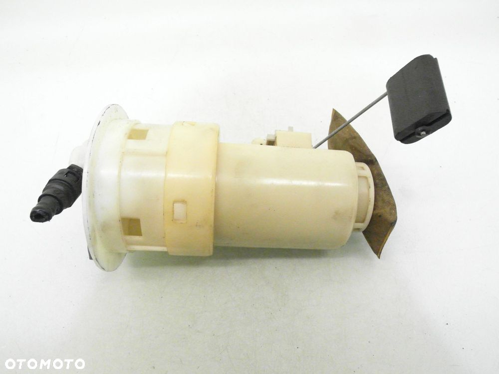 POMPA PALIWA TOYOTA YARIS I (P1) 1.0 VVT- i 68 - 770200D010A - 5