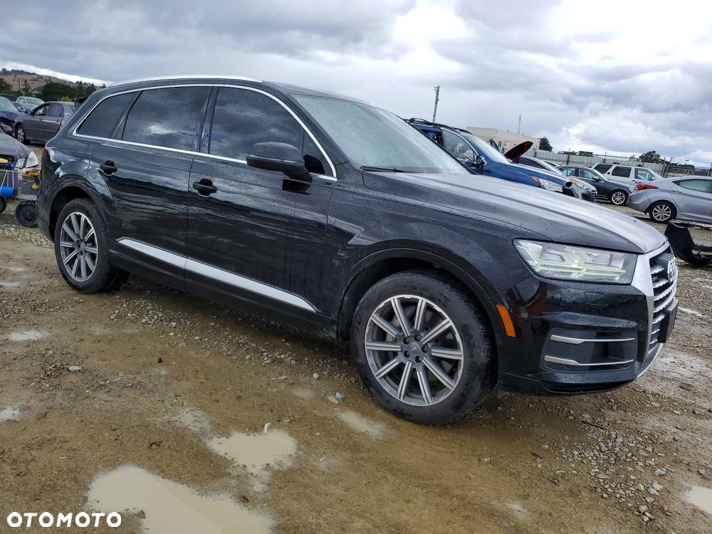 Audi Q7 3.0 TFSI Quattro Tiptronic - 2