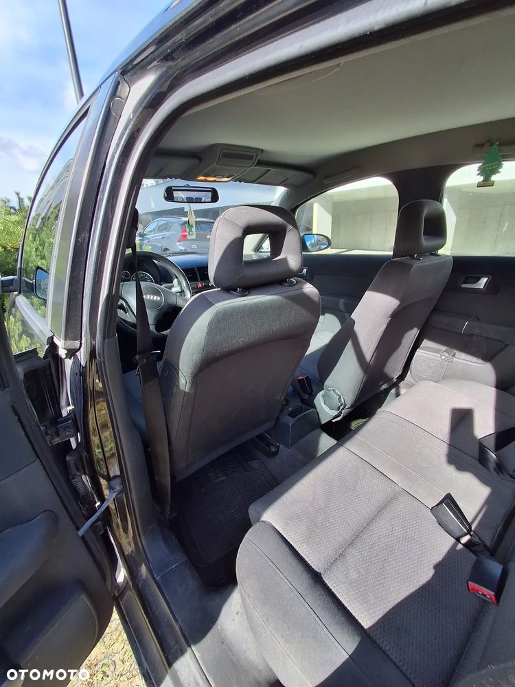 Audi A2 1.4 - 6