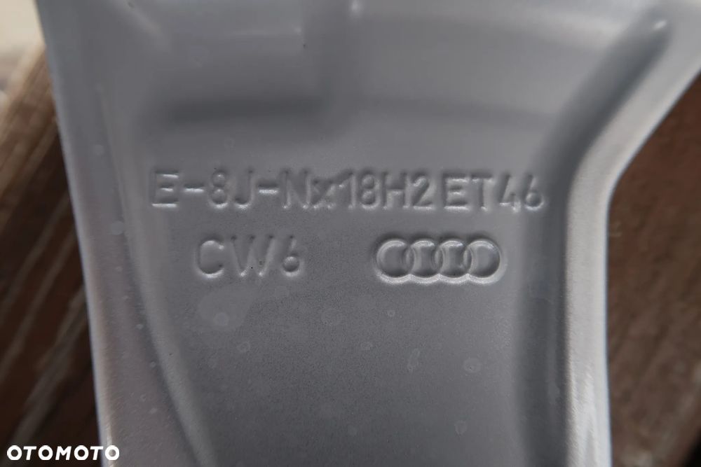 AD12 Felga Audi A3 8y0601025CP - 5