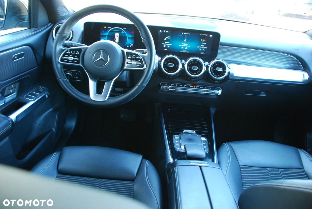 Mercedes-Benz GLB 200 d Progressive 8G-DCT - 12