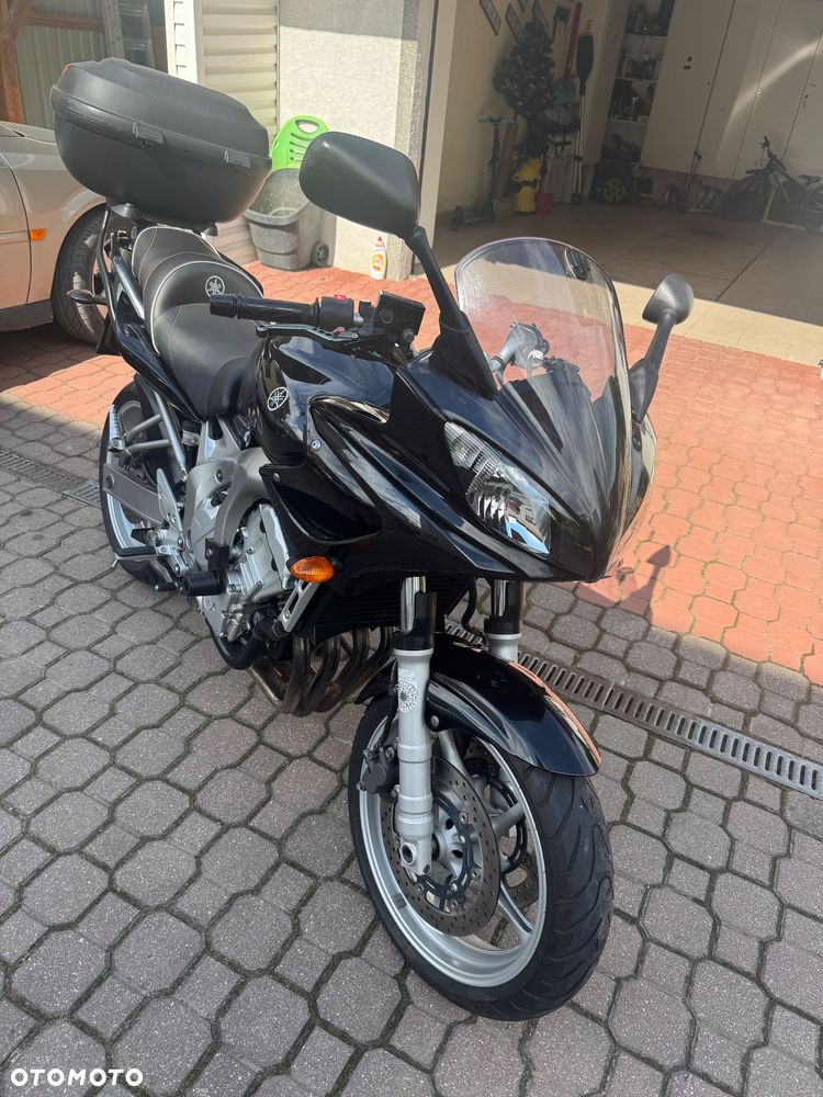 Yamaha FZ6 - 2
