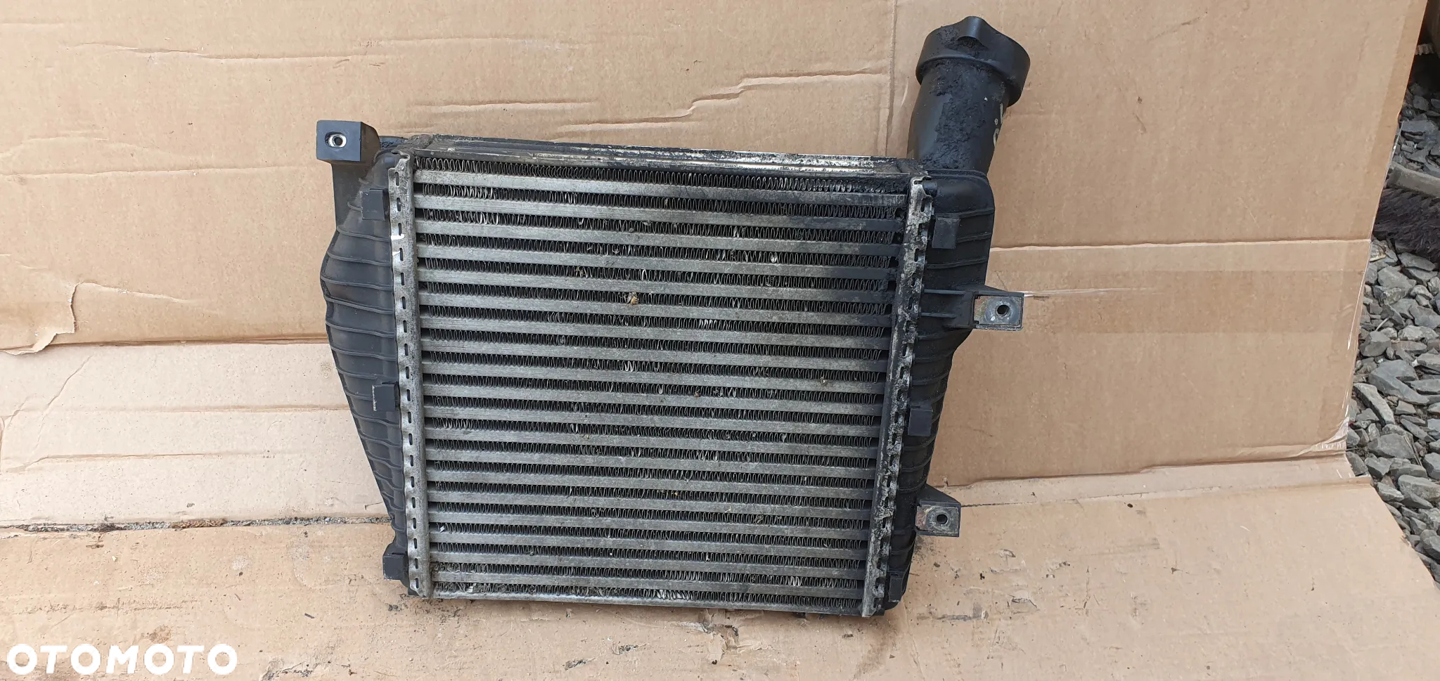 Intercooler chłodnica intercoolera VW Touareg 3.0 TDI 7L6145803 - 5