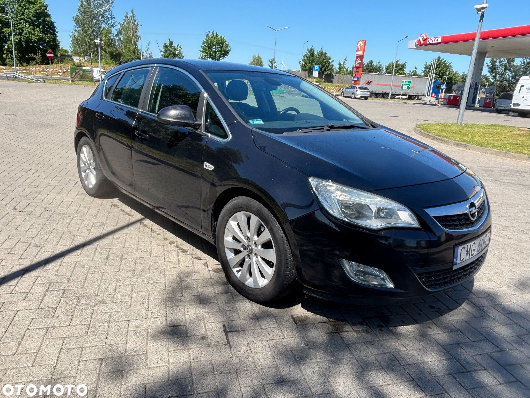 Opel Astra IV 1.6 T Sport - 1