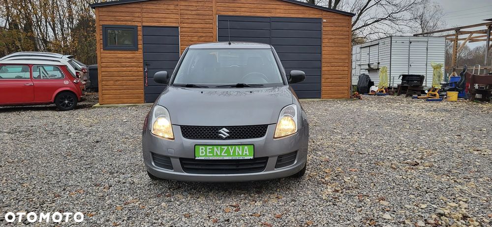 Suzuki Swift 1.3 Club - 2