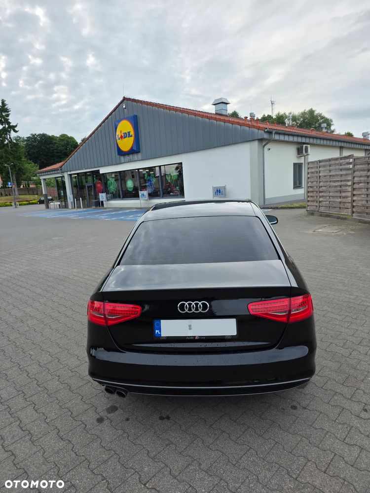 Audi A4 Limousine 2.0 TDI - 6