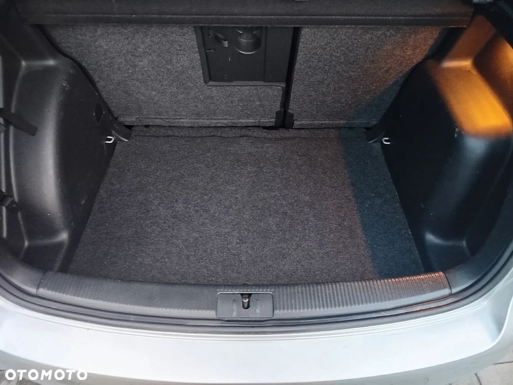 Volkswagen Golf Plus 1.4 Life - 21