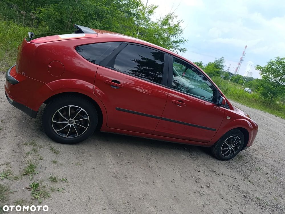 Ford Focus 1.6 Ambiente - 8