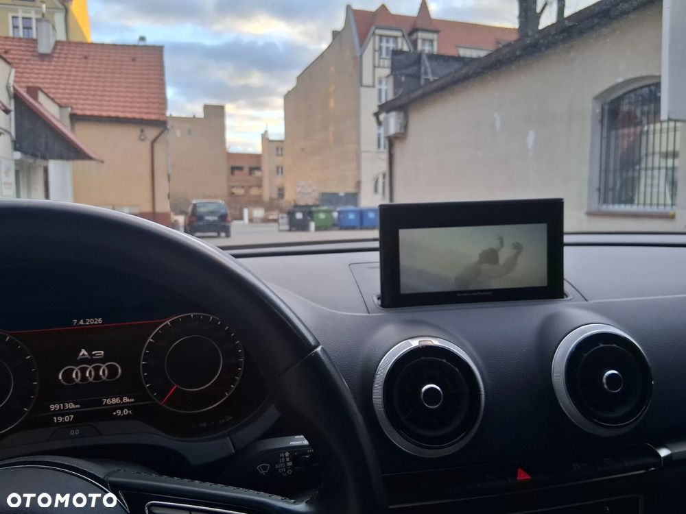 Audi A3 Sportback 35 TFSI S tronic - 2