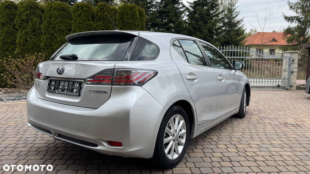 Lexus CT 200h Elegance - 3