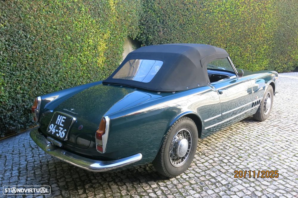 Alfa Romeo Spider - 4