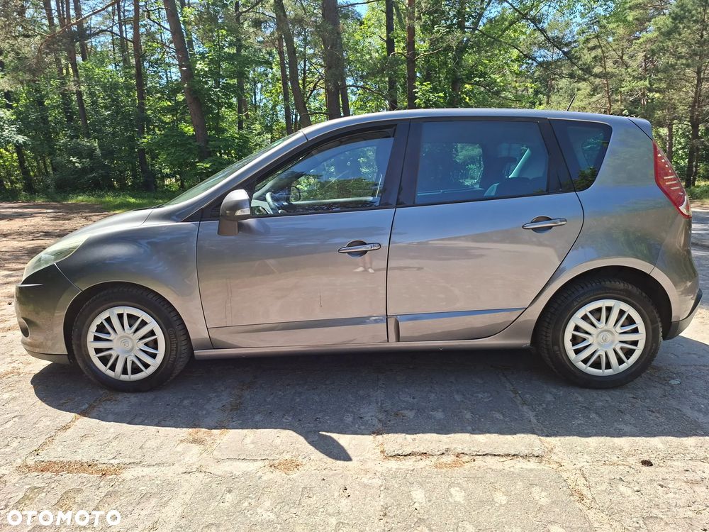 Renault Scenic 1.4 16V TCE Bose Edition - 8