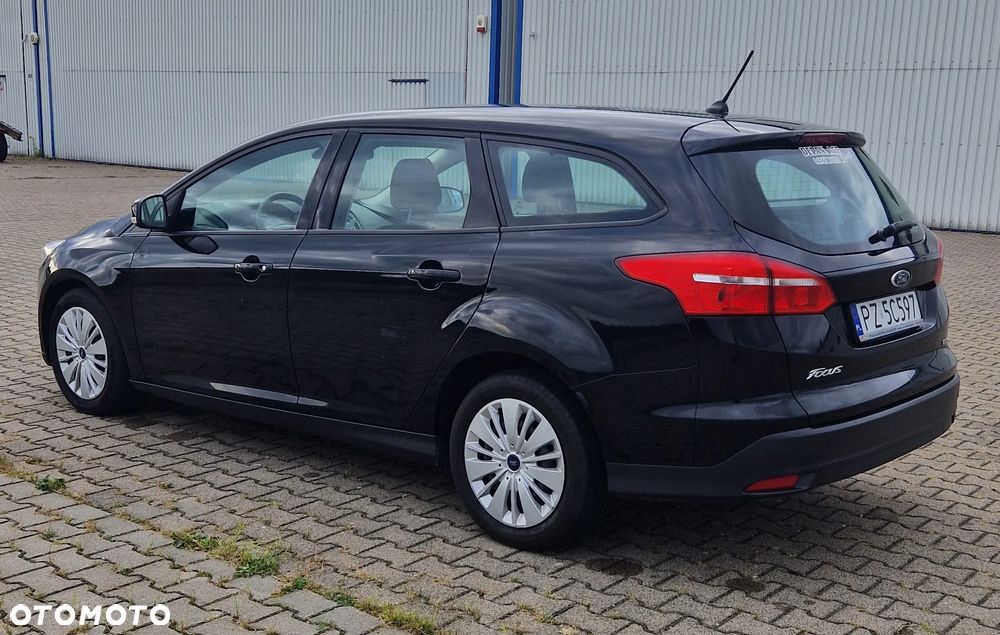 Ford Focus - 4