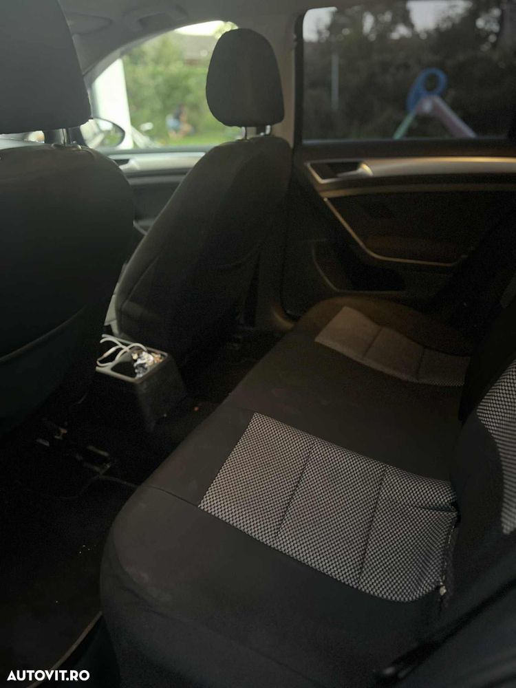 Volkswagen Golf 1.6 TDI (BlueMotion Technology) Comfortline - 8