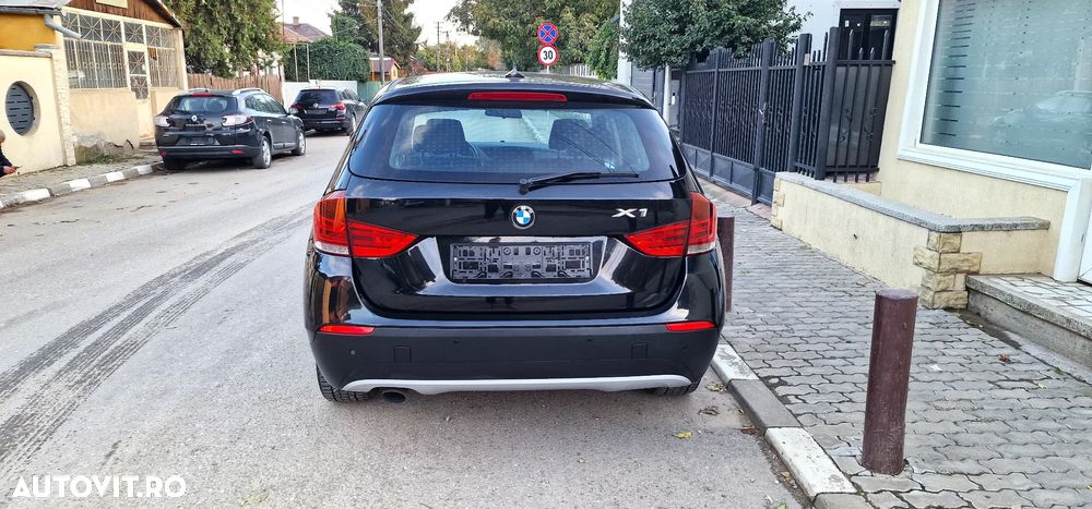 BMW X1 sDrive18d Sport Line - 14