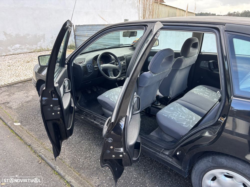 SEAT Ibiza 1.3i CLX - 9