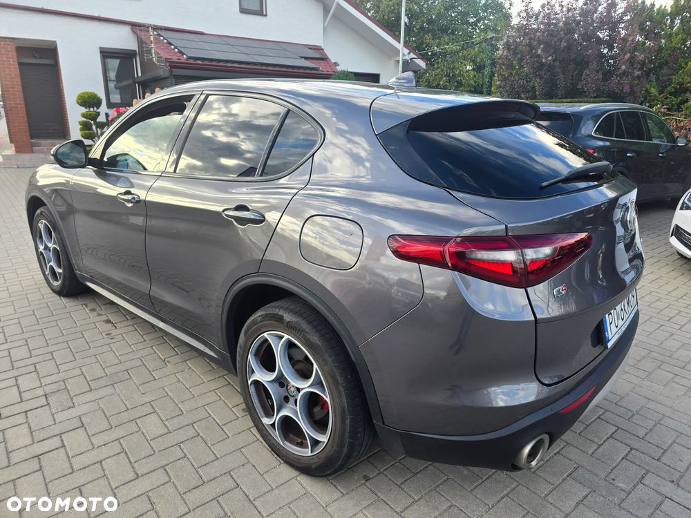 Alfa Romeo Stelvio 2018 photo 5