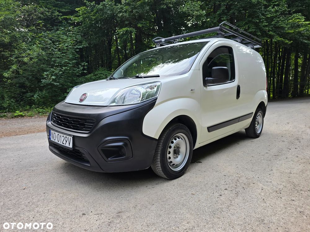 Fiat Fiorino Kombi 1.4 8V Base - 17