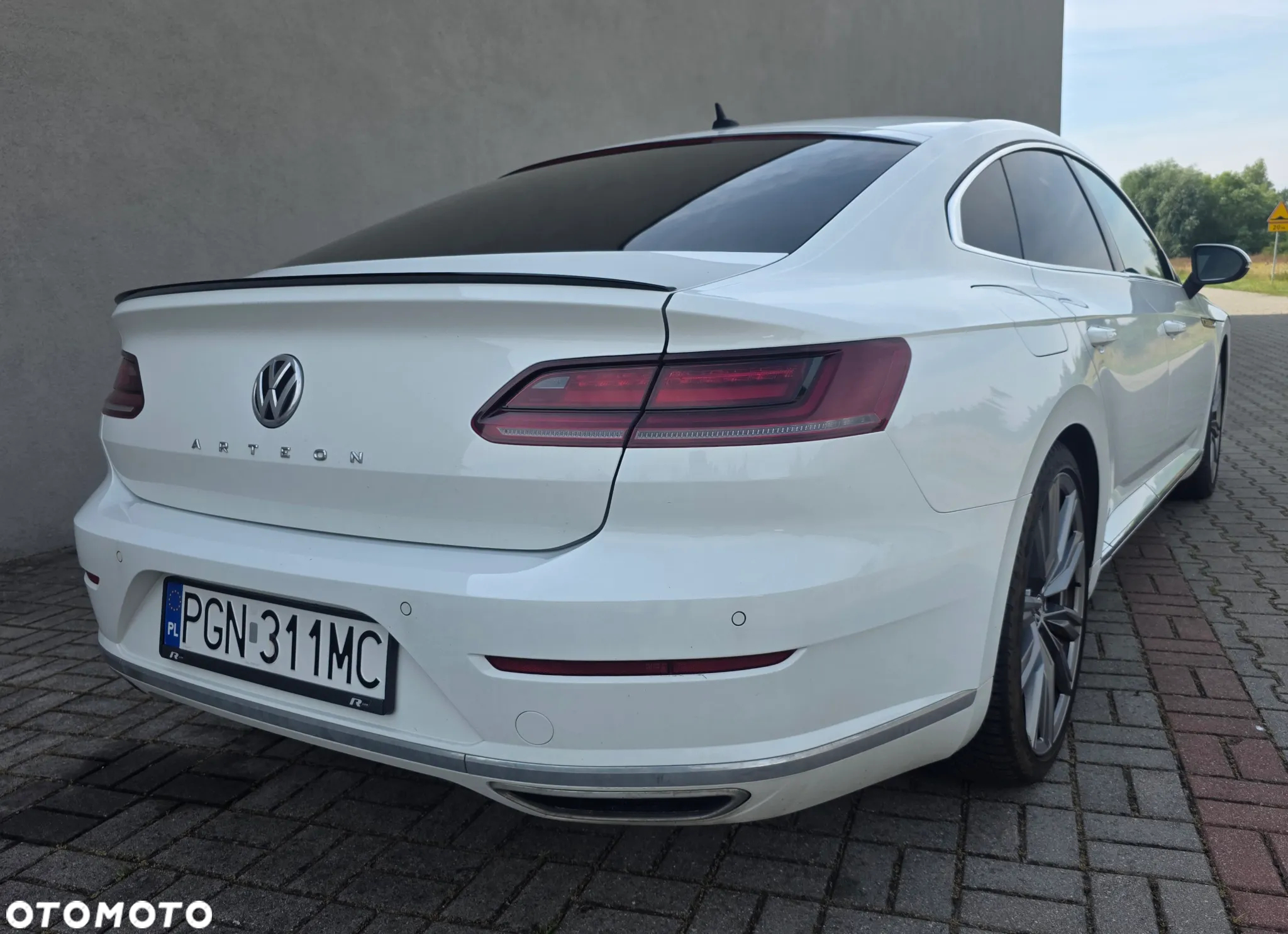 Volkswagen Arteon 2.0 TSI R-Line DSG - 4