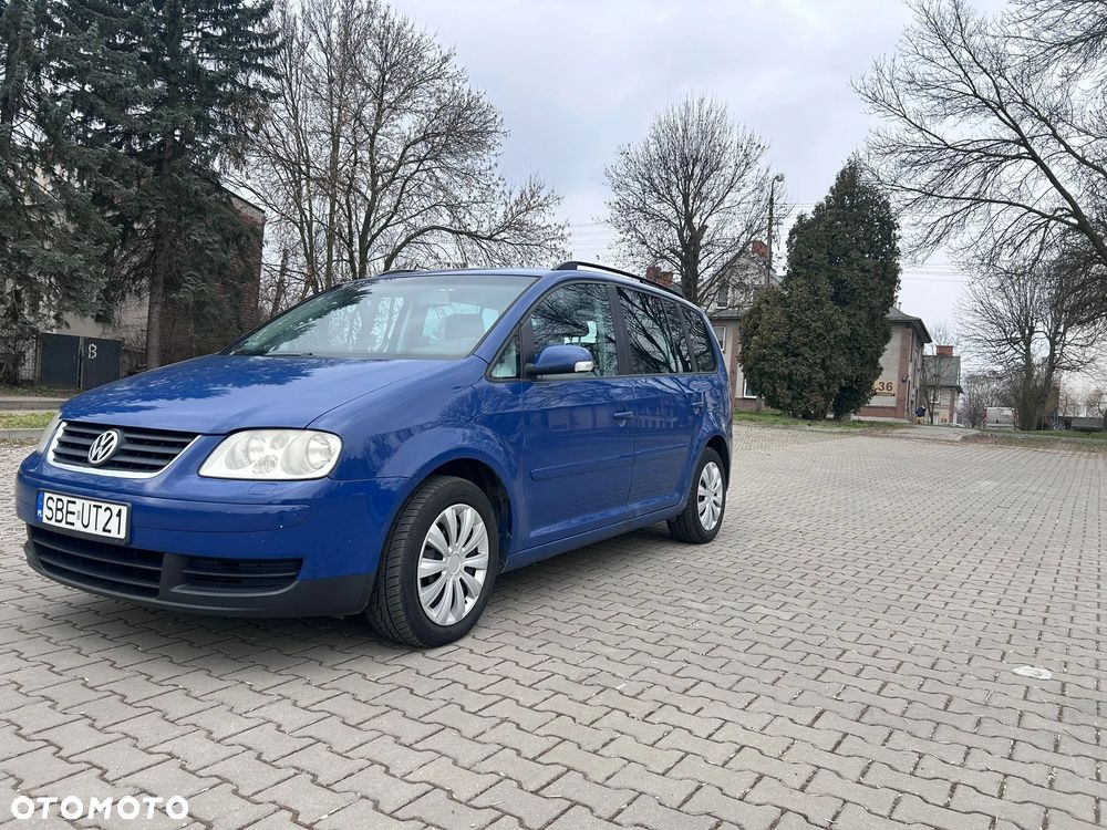 Volkswagen Touran 1.9 TDI Highline - 1