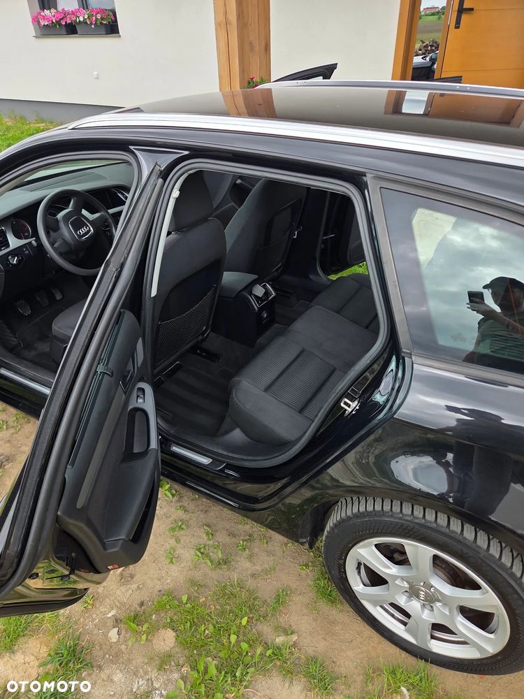 Audi A4 Avant 2.0 TDI - 7