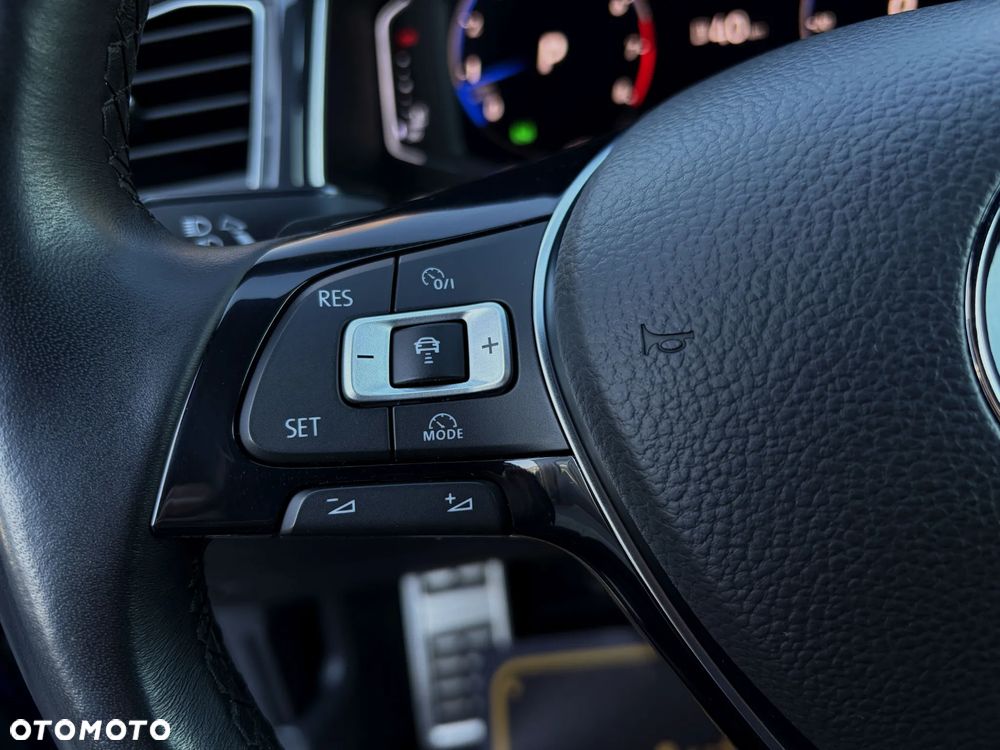 Volkswagen T-Roc 2.0 TSI OPF 4MOTION DSG Sport - 23